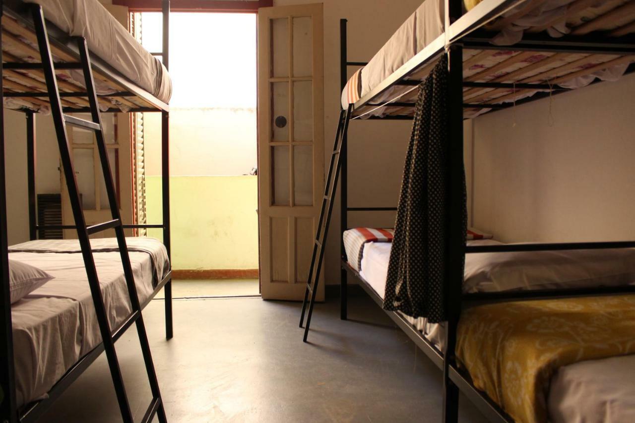 Casa Artigas Hostel Cordoba Dış mekan fotoğraf