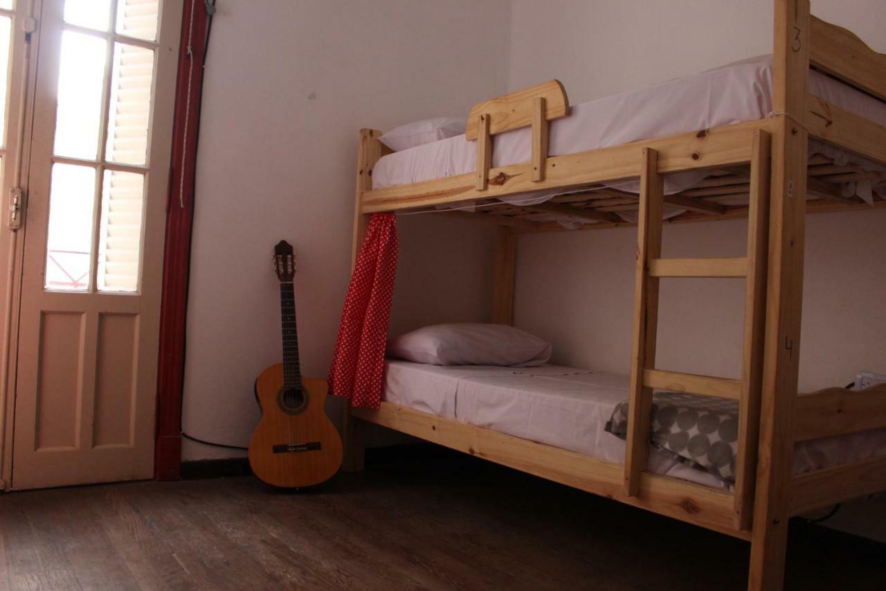 Casa Artigas Hostel Cordoba Dış mekan fotoğraf